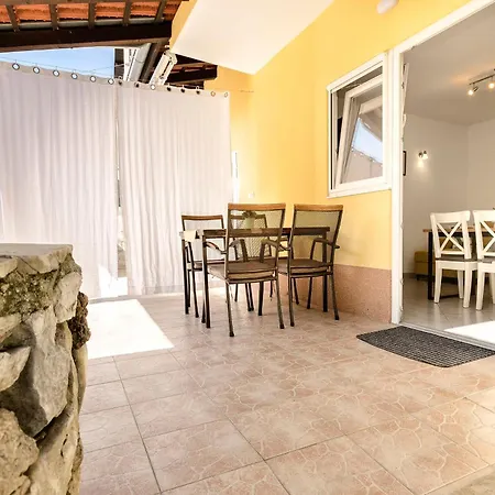 Prázdninový dům House Violica *